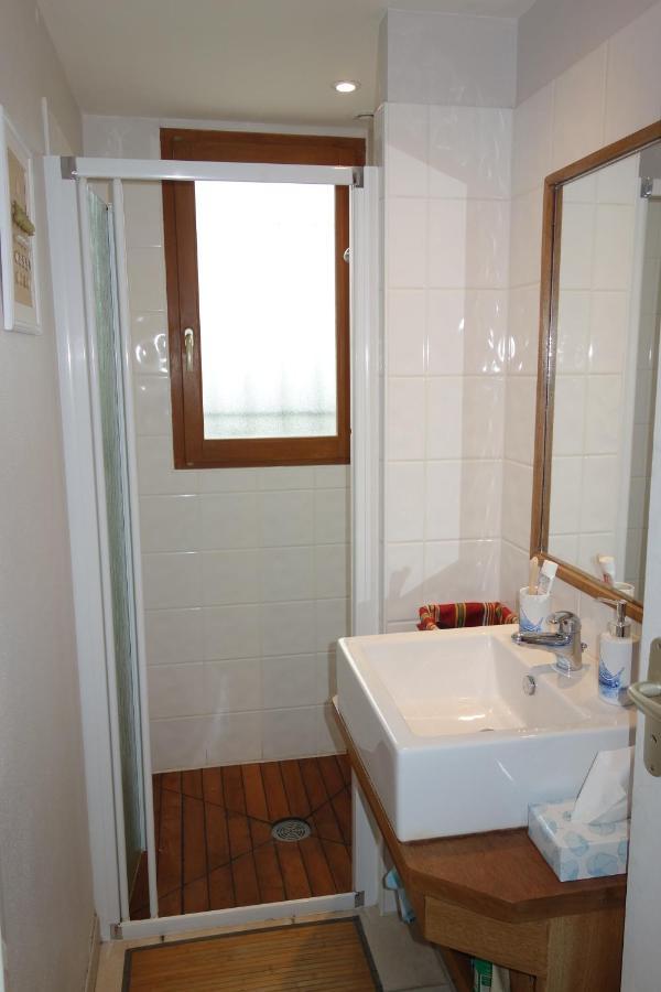 Maison Sur La Colline Cheminee Wifi Proche Thermes Aubin  Экстерьер фото