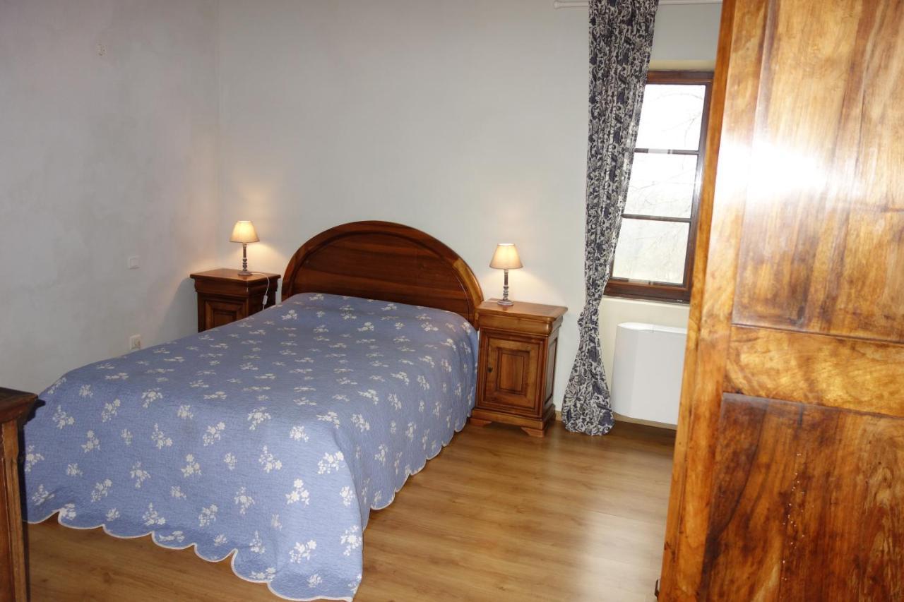 Maison Sur La Colline Cheminee Wifi Proche Thermes Aubin  Экстерьер фото